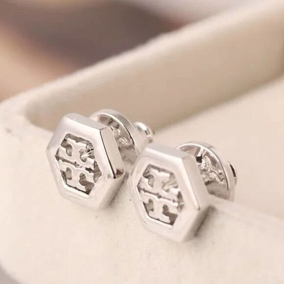 NWOT Tory Burch Silver Hexagon Stud Earrings - Picture 2 of 6